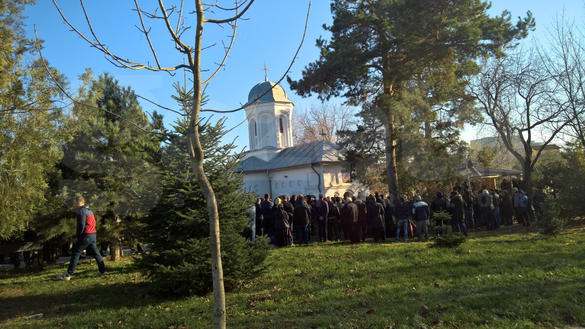 GALERIE FOTO Ultimul omagiu pentru Daniel Prodan » Fostul fotbalist a fost înmormântat azi