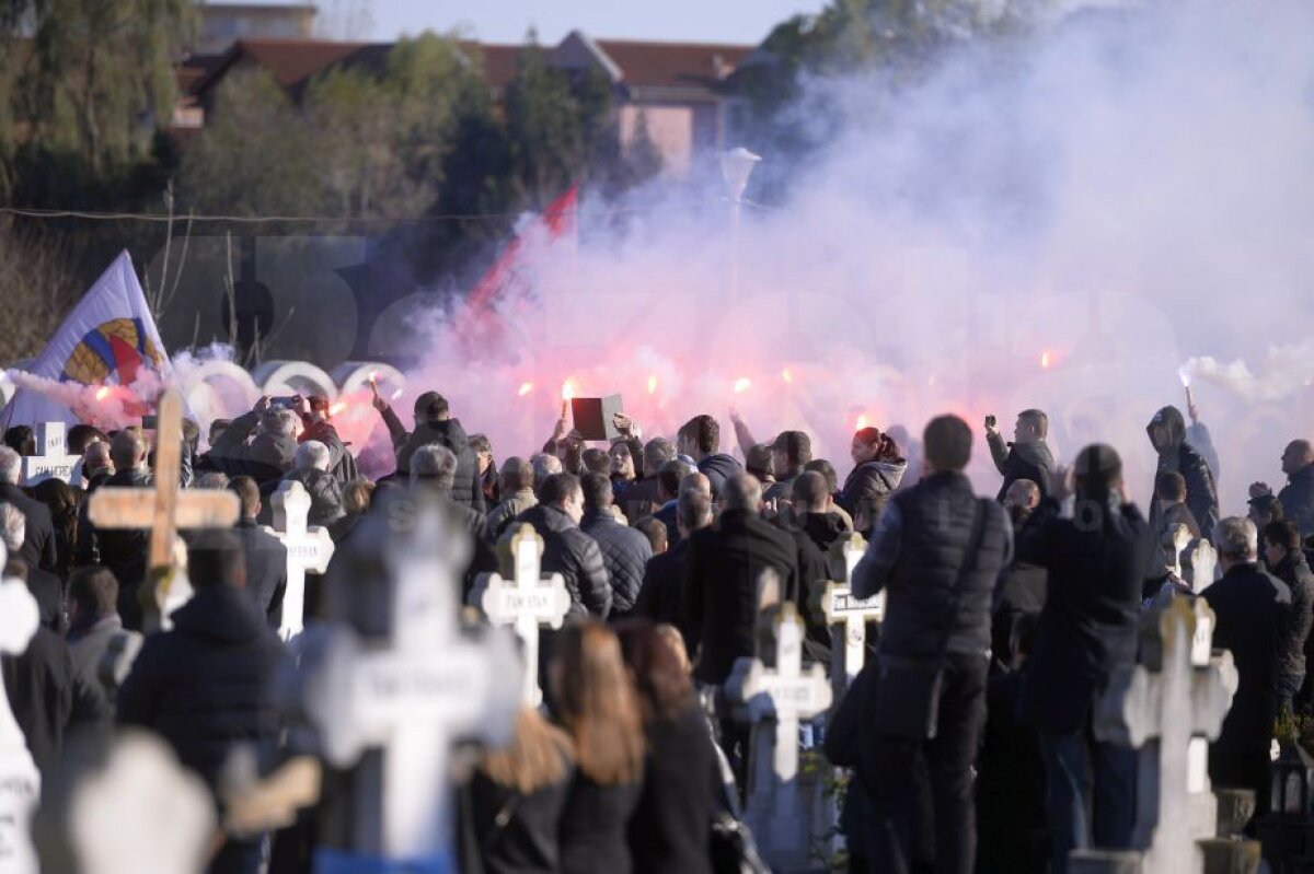 GALERIE FOTO Ultimul omagiu pentru Daniel Prodan » Fostul fotbalist a fost înmormântat azi
