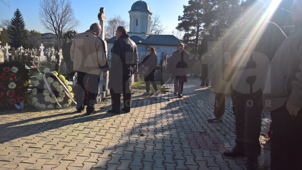 GALERIE FOTO Ultimul omagiu pentru Daniel Prodan » Fostul fotbalist a fost înmormântat azi