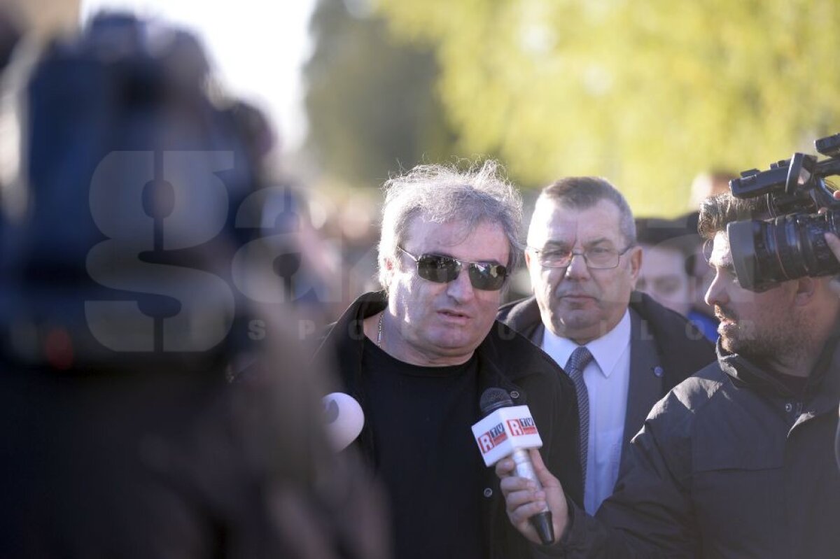 GALERIE FOTO Ultimul omagiu pentru Daniel Prodan » Fostul fotbalist a fost înmormântat azi