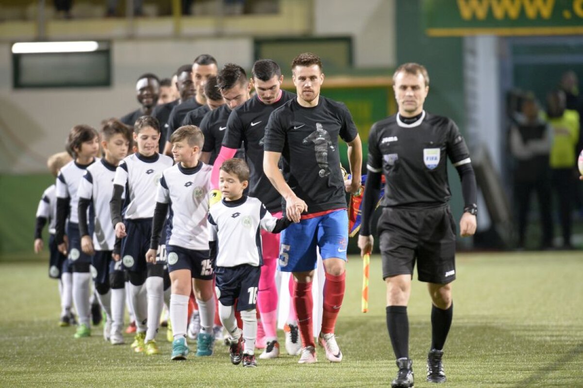 VIDEO+FOTO Steliștii i-au adus un ultim omagiu lui Prodan, pe teren și în tribune la Chiajna. Tricouri speciale: ”Rămas bun, fratele nostru!”