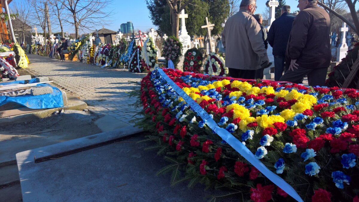 FOTO Ultimul salut pentru Didi » Prodan a fost condus pe ultimul drum: 500 de oameni i-au fost alături