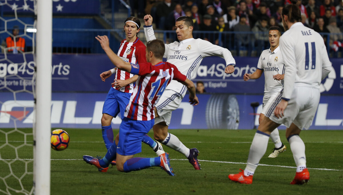 VIDEO+FOTO » Victorie zdrobitoare a lui Real Madrid pe terenul lui Atletico » Ronaldo a reușit un hattrick și Barcelona rămâne la 4 puncte în spate