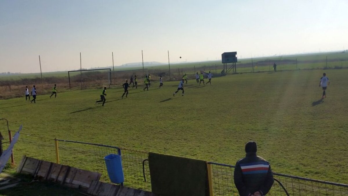 EXCLUSIV VIDEO+FOTO Cazul ciudat al unui club de tradiție din București: "Din cauza unui serial TV, noi nu mai existăm"