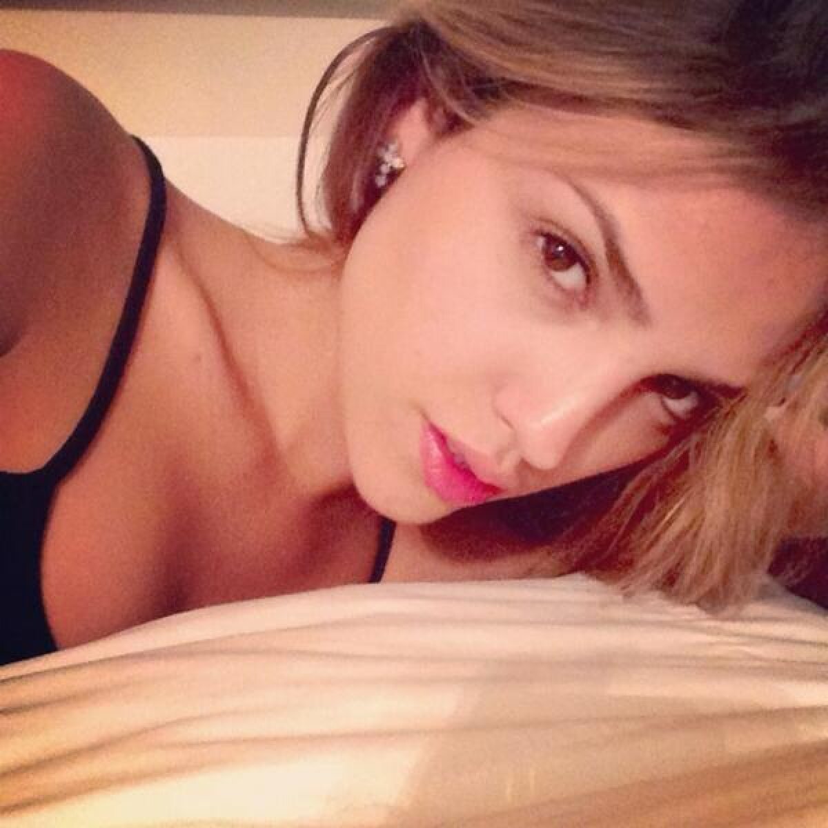 FOTO Încă un zvon că Ronaldo ar fi gay: "Nu sunt iubita lui. Eu și Cristiano suntem prietene"