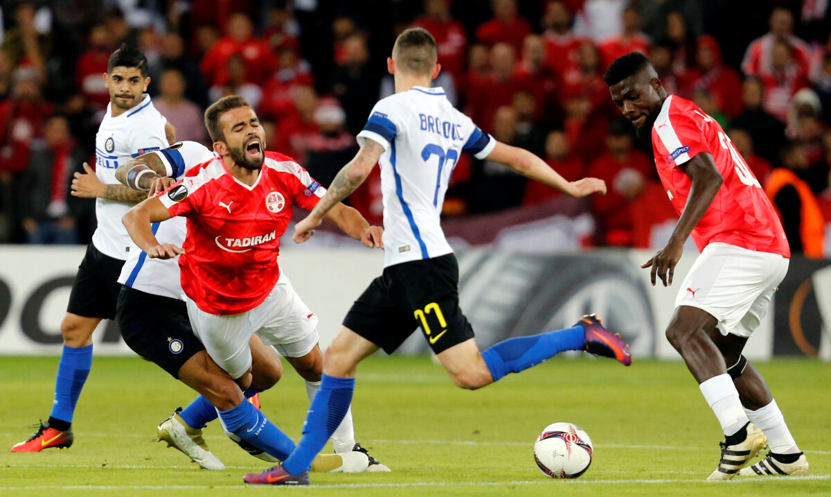 FOTO şi VIDEO Echipa lui Hoban, revenire de senzaţie cu Inter! O fostă ţintă a Stelei din Liga 1 i-a eliminat din Europa League pe italieni