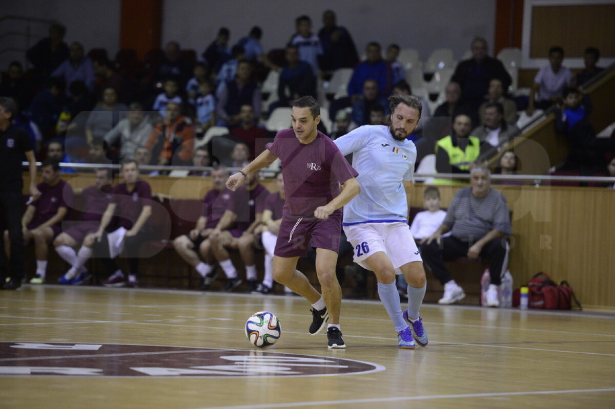 FOTO Derby ca în vremurile bune » Rapid a învins Progresul într-o partidă destinată jucătorilor old-boys