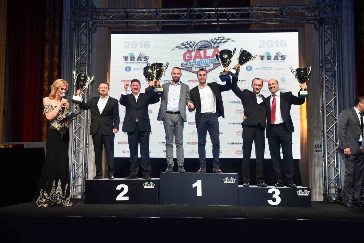 Campionii automobilismului sportiv românesc au sărbătorit împreună la Palatul Parlamentului