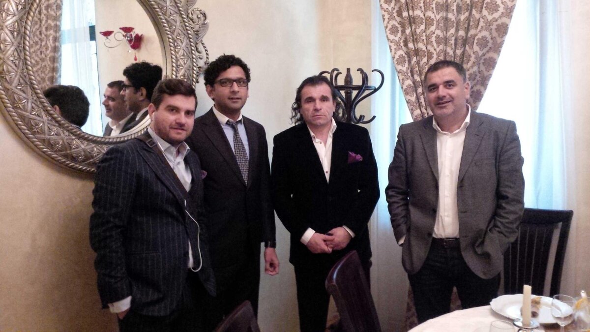 De la “cine te plătește?” la “bem o cafea prietenească” și apoi la “te dăm în judecată” » Interviu tensionat despre planurile indianului care vrea să investească la Dinamo