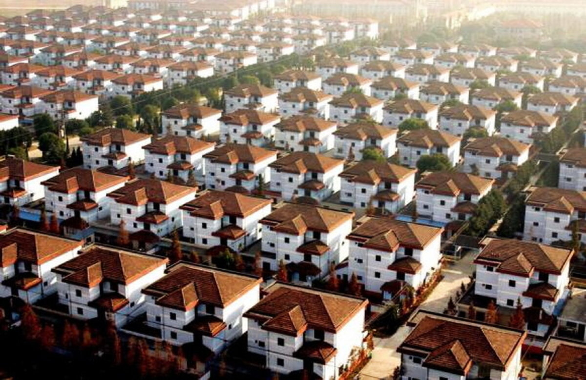 Cel mai bogat sat din China are reguli foarte ciudate. Tu ai rezista să trăiești aici?
