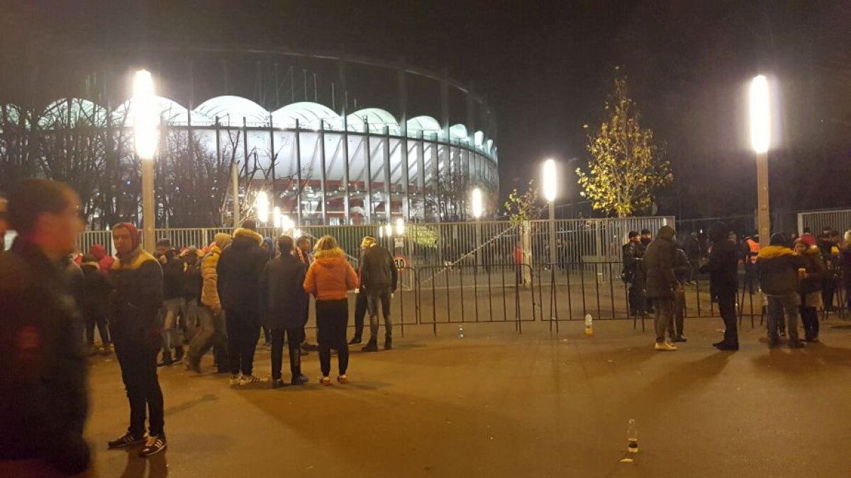 VIDEO+FOTO Dinamoviștii au dat năvală! Îmbulzeală la intrările și casele de bilete de la Arena Națională