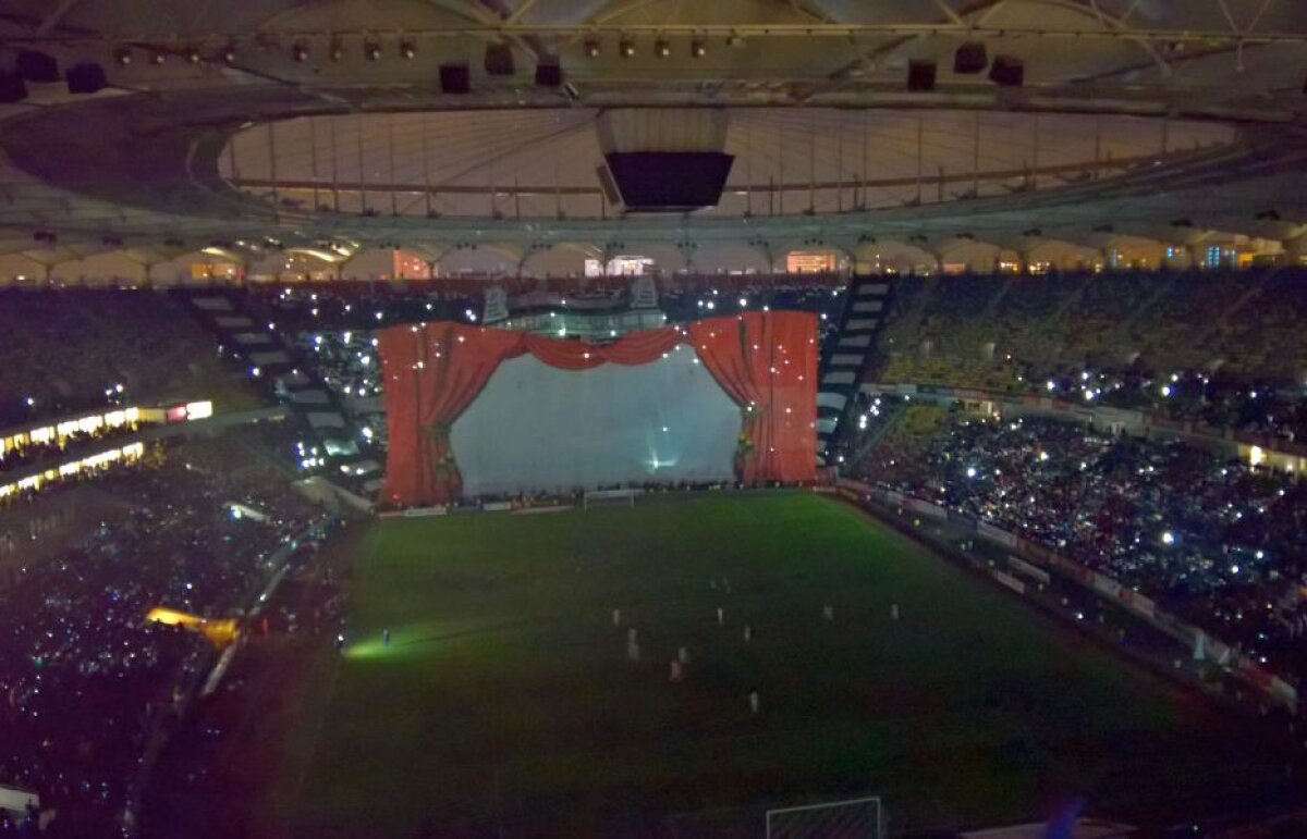 GALERIE FOTO + VIDEO PCH, producție unicat în lume: coregrafie 3D + proiecție VIDEO, în două episoade! 