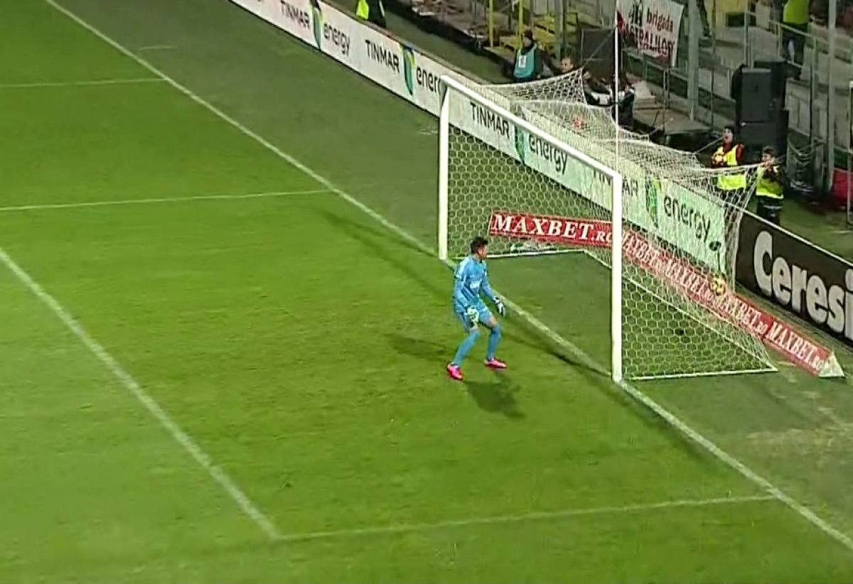 VIDEO+FOTO Alibec se încălzește pentru Steaua! Supergol reușit de atacantul Astrei