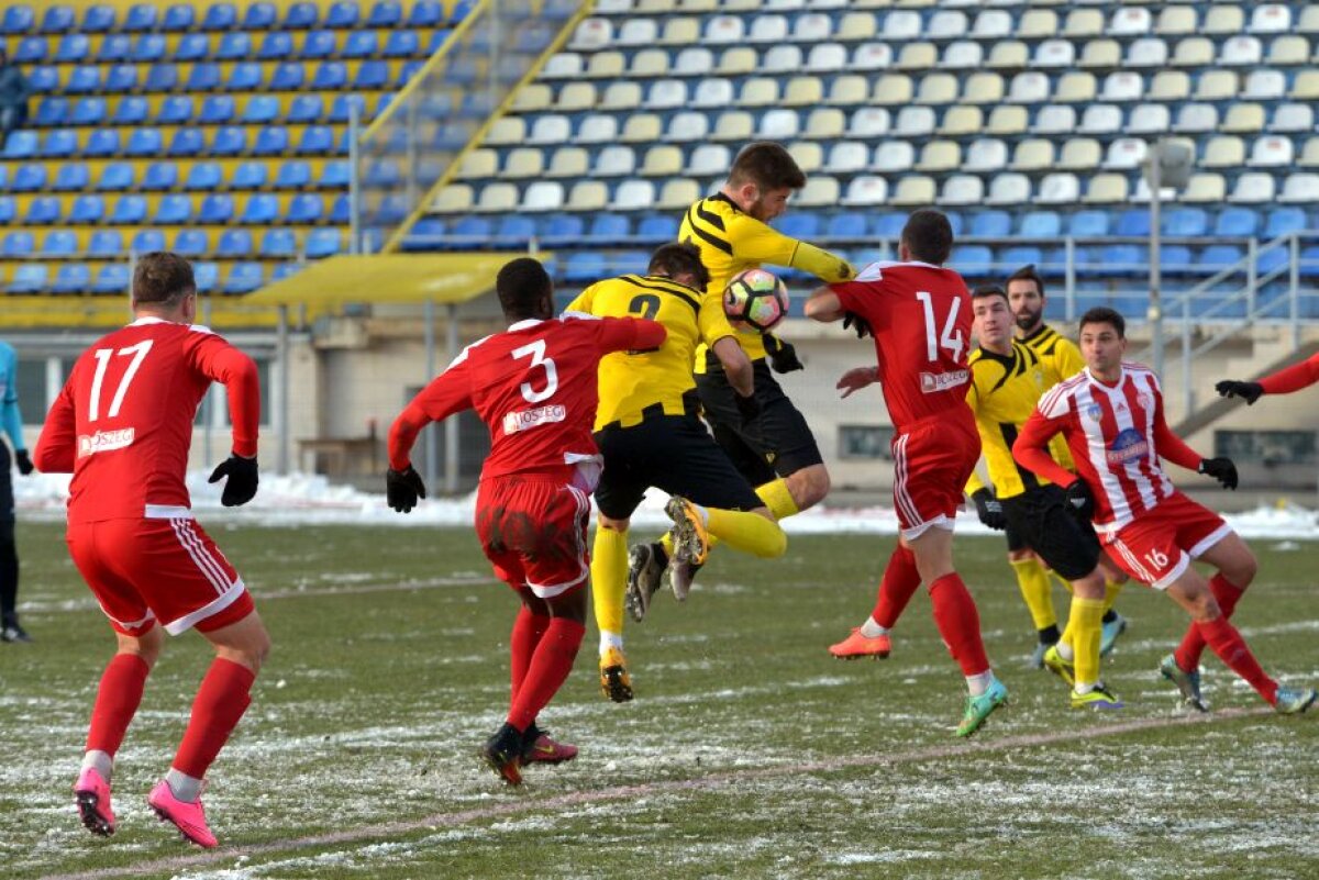 GALERIE FOTO Toate meciurile rundei cu numărul 18 din Liga a 2-a! Surpriză la Reșița + clasamentul după cele 7 meciuri de până acum