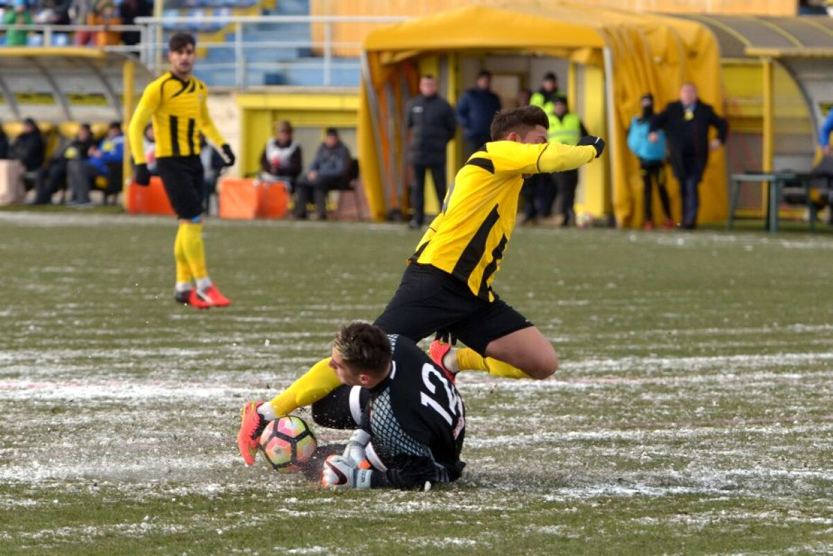 GALERIE FOTO Toate meciurile rundei cu numărul 18 din Liga a 2-a! Surpriză la Reșița + clasamentul după cele 7 meciuri de până acum