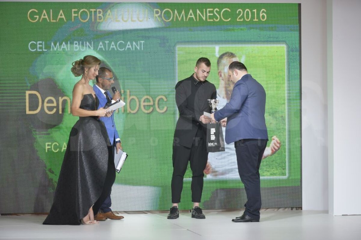 VIDEO + FOTO Toate premiile decernate aseară în Gala Fotbalului Românesc! Alibec, cel mai bun fotbalist român și cel mai bun atacant » Gluma făcută de Gabi Tamaș :)