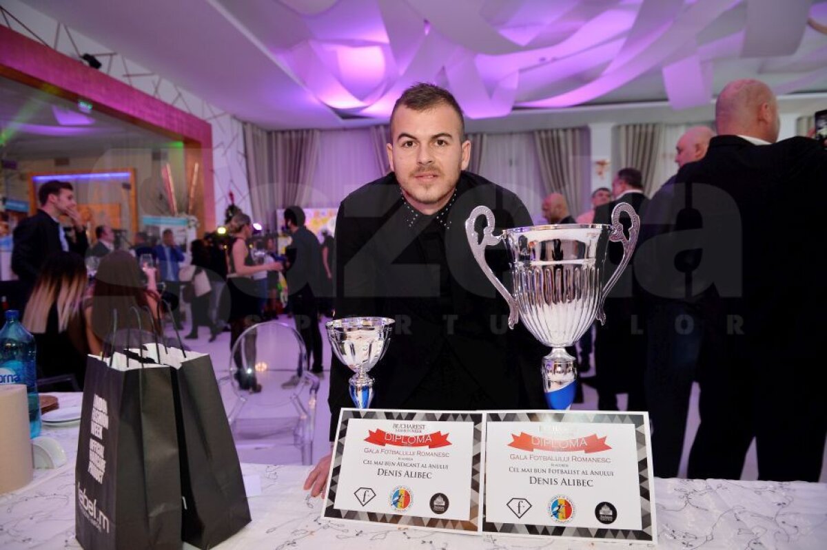 VIDEO + FOTO Toate premiile decernate aseară în Gala Fotbalului Românesc! Alibec, cel mai bun fotbalist român și cel mai bun atacant » Gluma făcută de Gabi Tamaș :)
