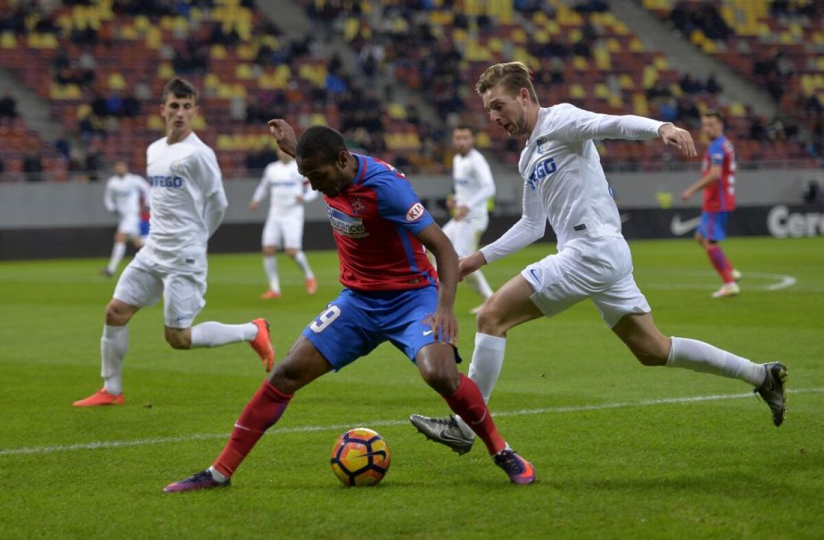 FOTO și VIDEO Steaua revine pe primul loc » Victorie fără emoții cu Pandurii 