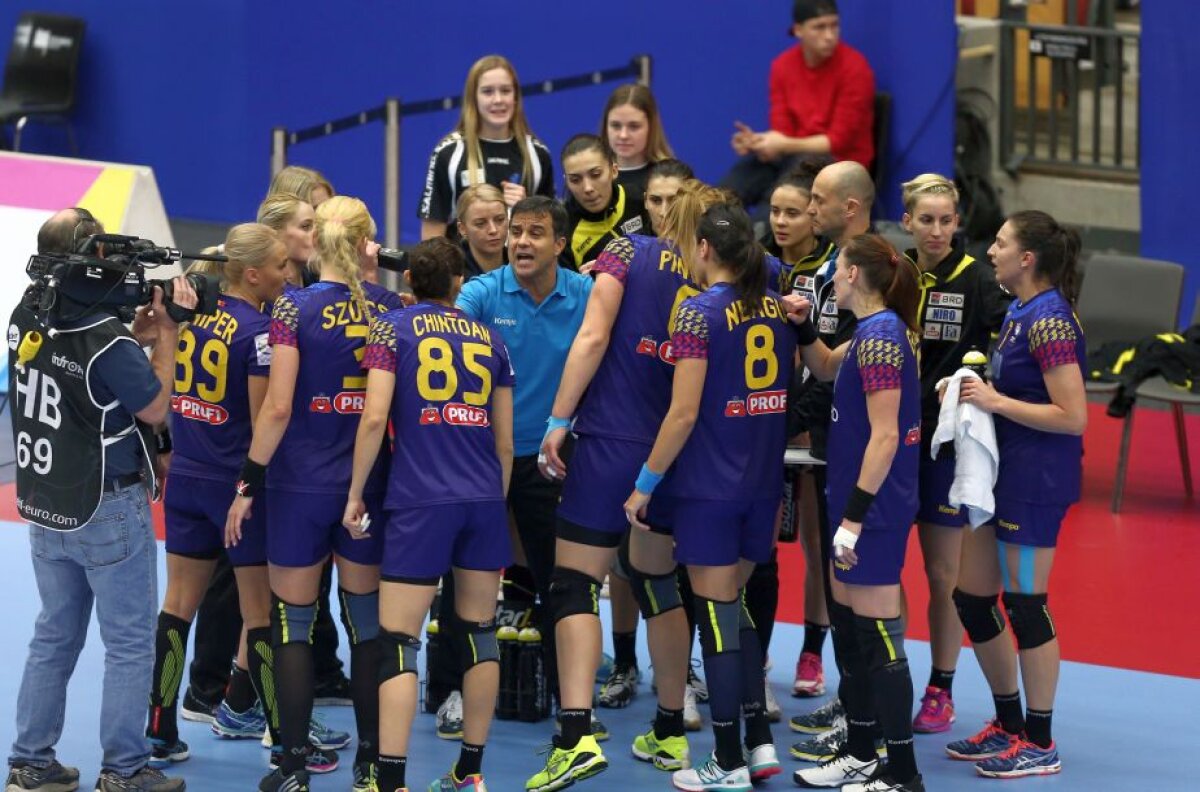 FOTO » România a debutat cu stângul la Campionatul European de handbal feminin »  "Tricolorele" au fost învinse de campioanele europene și mondiale