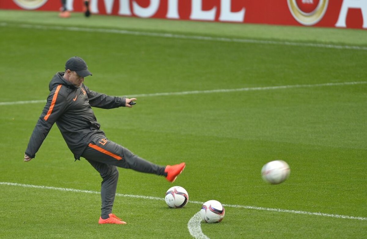 FOTO Steliștii au efectuat antrenamentul oficial înaintea duelului decisiv cu Villarreal » Reghecampf a fost în formă mare 