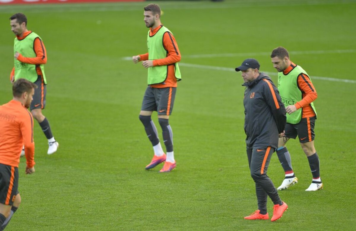 FOTO Steliștii au efectuat antrenamentul oficial înaintea duelului decisiv cu Villarreal » Reghecampf a fost în formă mare 