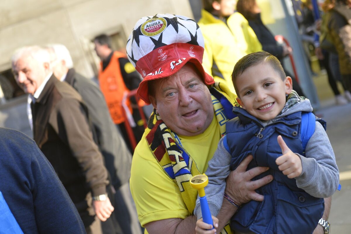 FOTO El Madrigal rumeno » Fanii români au dominat tribunele stadionului din Villarreal