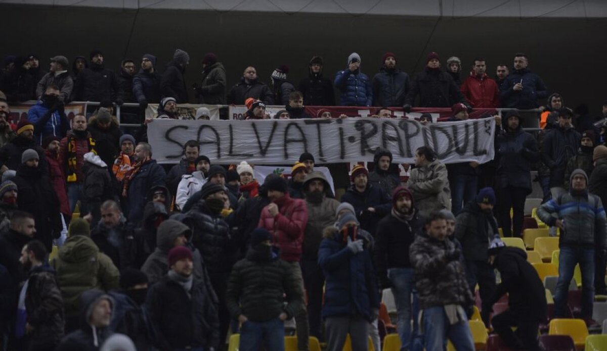 VIDEO + FOTO Incidente pe Național Arena » Ultrașii Romei s-au bătut cu stewarzii! Un român a capturat un banner al italienilor