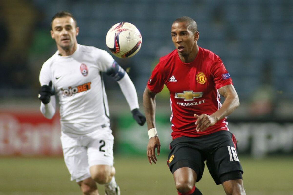 FOTO și VIDEO » S-a jucat ultima etapă din grupele EL » Un meci a fost amânat + Cine sunt românii care merg mai departe în competiție