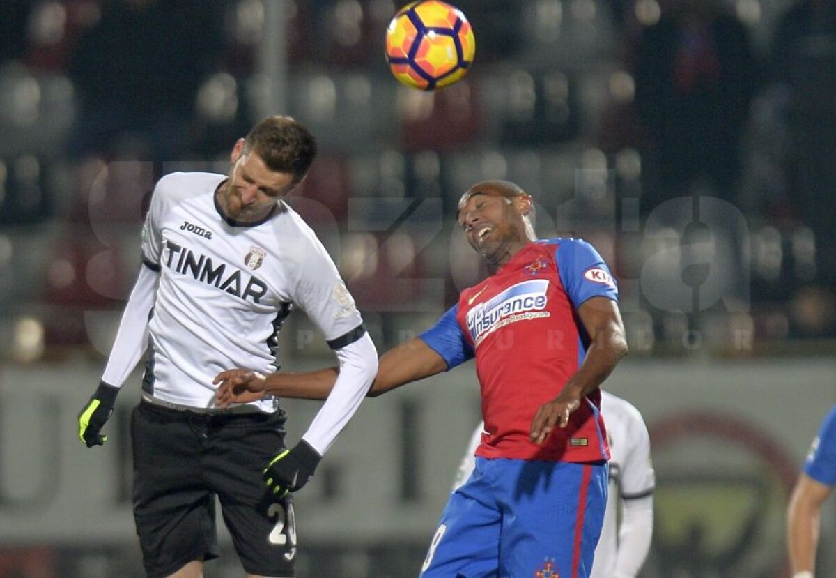 VIDEO+FOTO » Șumudică i-a mai păcălit o dată! » Roș-albaștrii bătuți la Giurgiu la ultima fază a meciului. Gaz Metan rămâne lider