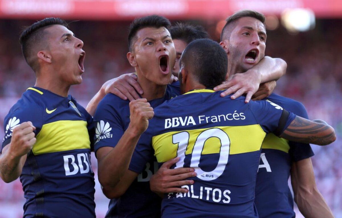 River Plate a fost îngenuncheată acasă de Boca Juniors, în Superclasico » Carlos Tevez a reușit dubla într-un meci cu șase goluri