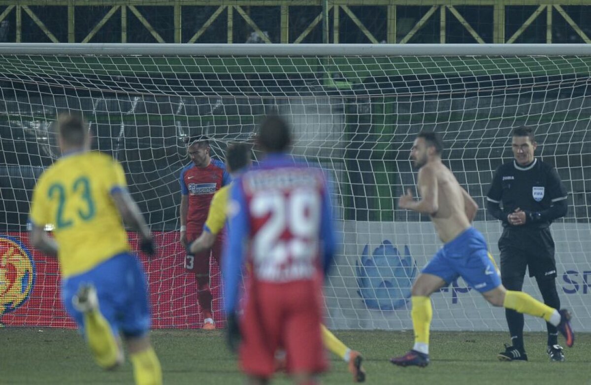 VIDEO + FOTO » Mioveniul realizează surpriza finalului de an: o elimină pe Steaua din Cupa României la penalty-uri!