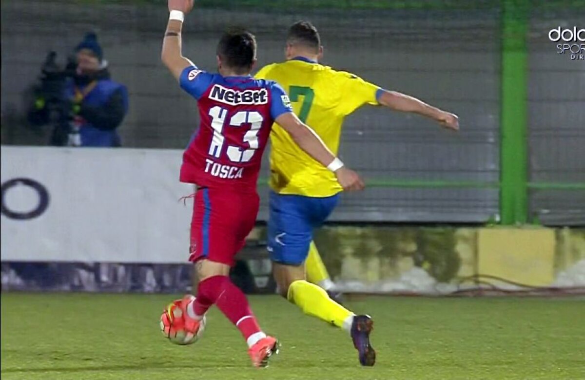 FOTO și VIDEO "Cine-i ăsta, că nici nume de fotbalist nu are!" » Un episod de senzație cu Nilă, omul cu care Toșca va avea coșmaruri