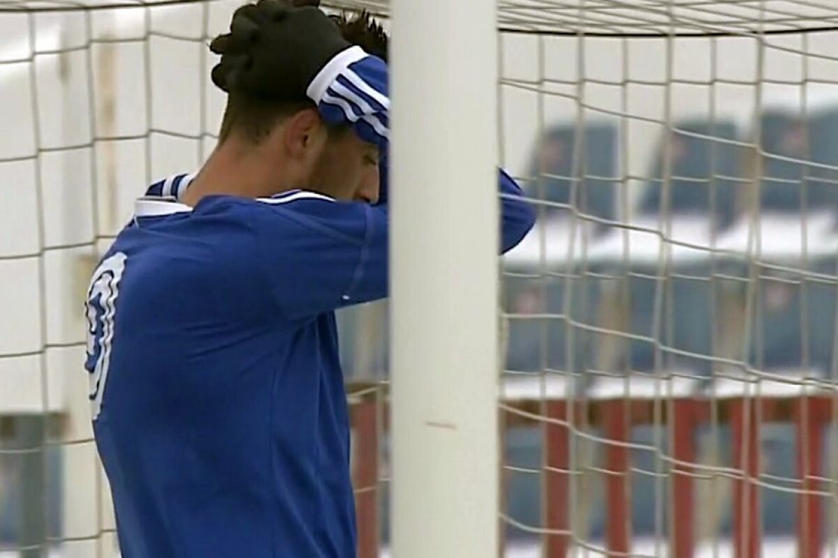 GALERIE FOTO Toată lumea și-a pus mâinile-n cap! Fază incredibilă în meciul Astrei din optimi: un fotbalist s-a făcut de râs