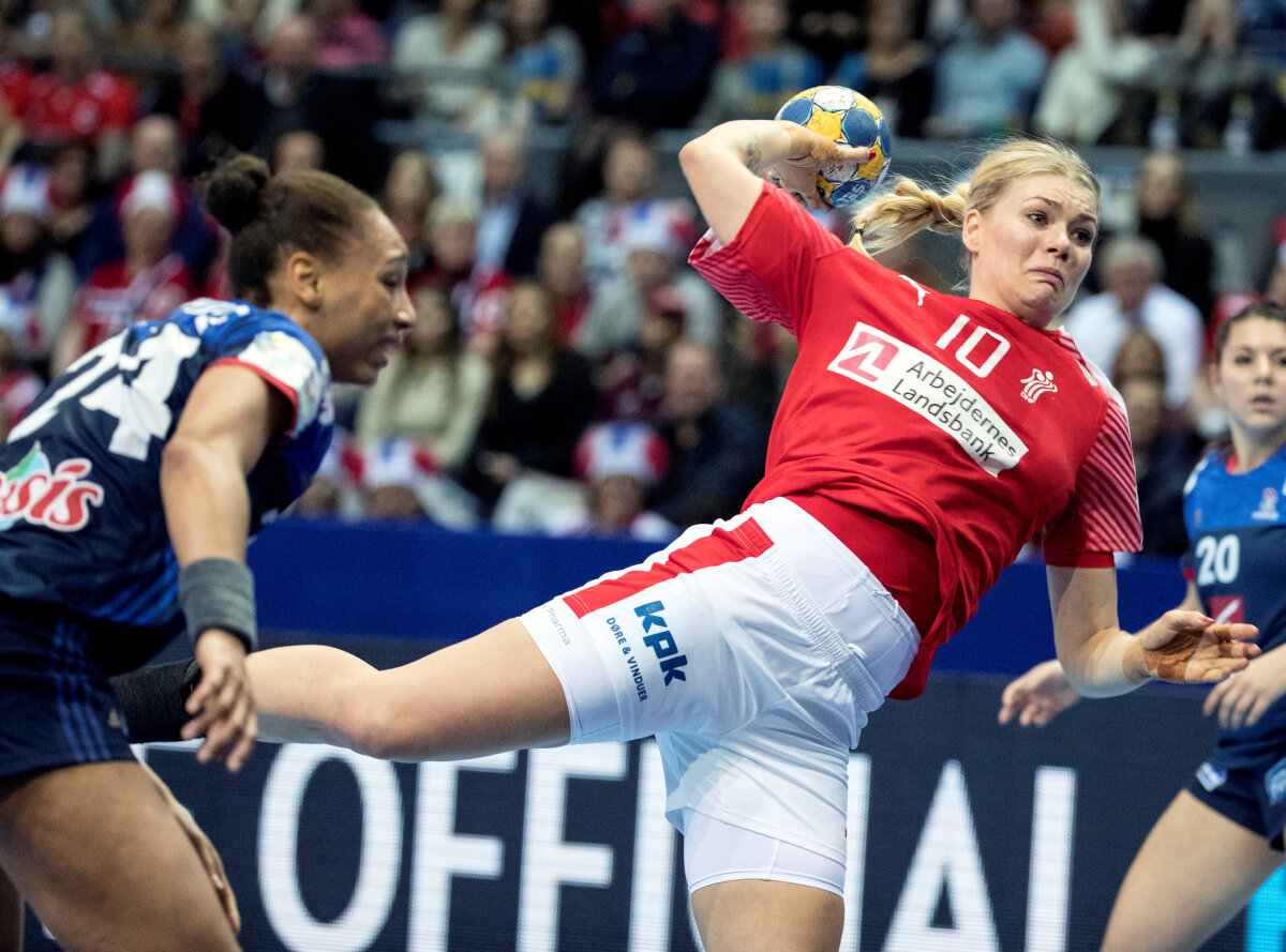 VIDEO+FOTO S-a terminat finala Campionatului European! Prestație fabuloasă din partea unei jucătoare: Neagu a pierdut titlul de golgheter