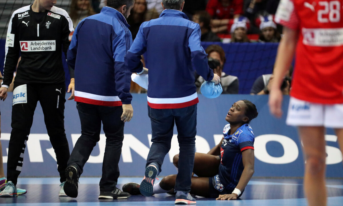 VIDEO+FOTO S-a terminat finala Campionatului European! Prestație fabuloasă din partea unei jucătoare: Neagu a pierdut titlul de golgheter