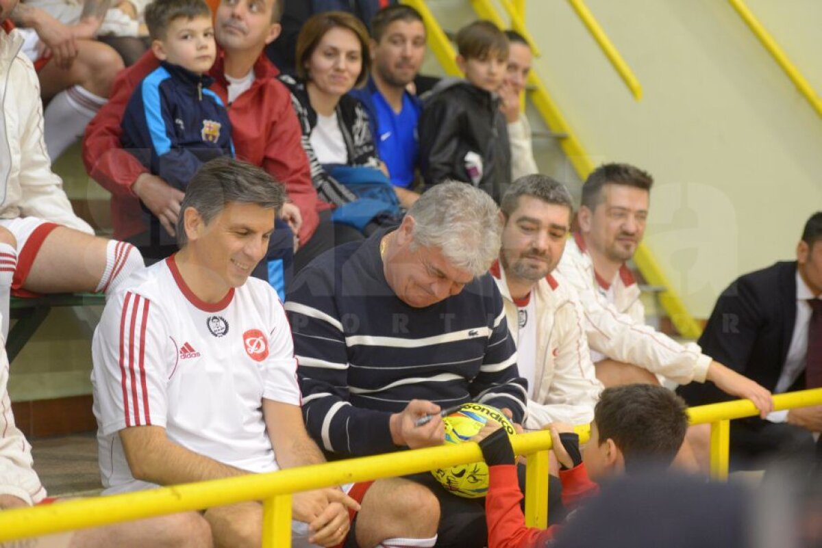 VIDEO+FOTO Steaua învinsă în finala supercompetiției dintre stelele Diviziei A! Rapid pe locul 3