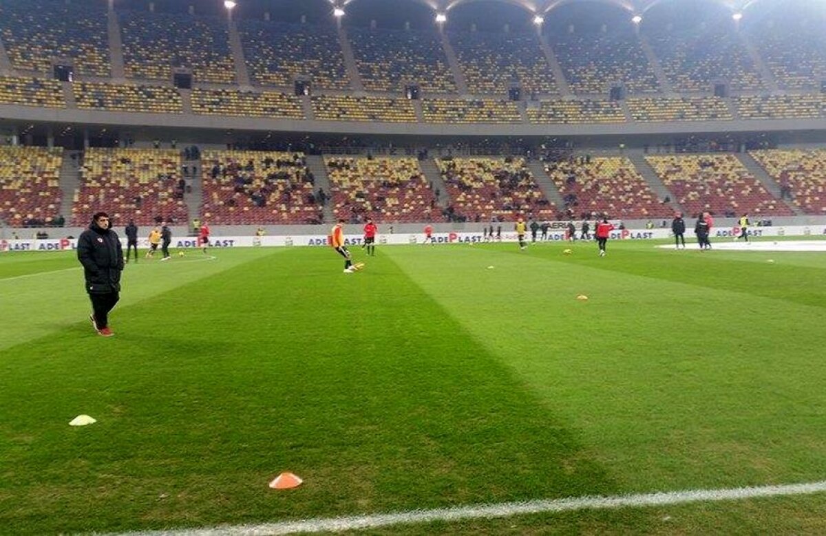 VIDEO + FOTO DAUNĂ TOTALĂ: Dinamo - Steaua 4-1, Ando - Reghe 7-2! "Câinii" și-au surclasat rivala și în semifinalele Cupei Ligii, după episodul din urmă cu fix o lună, din Liga 1