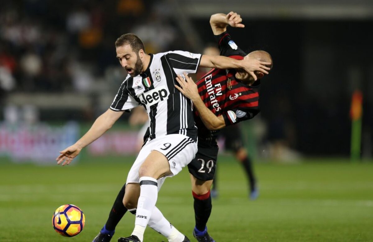 VIDEO + FOTO » AC Milan câștigă Supercupa Italiei în fața lui Juventus, după loviturile de departajare