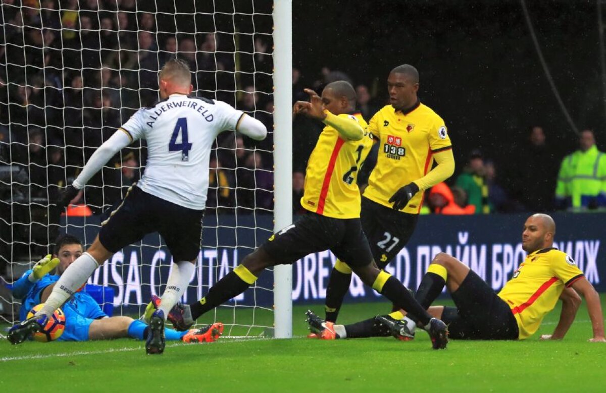 FOTO și VIDEO Echipa lui Pantilimon a fost umilită de Tottenham, în prima zi a anului » Românul primește o veste bună