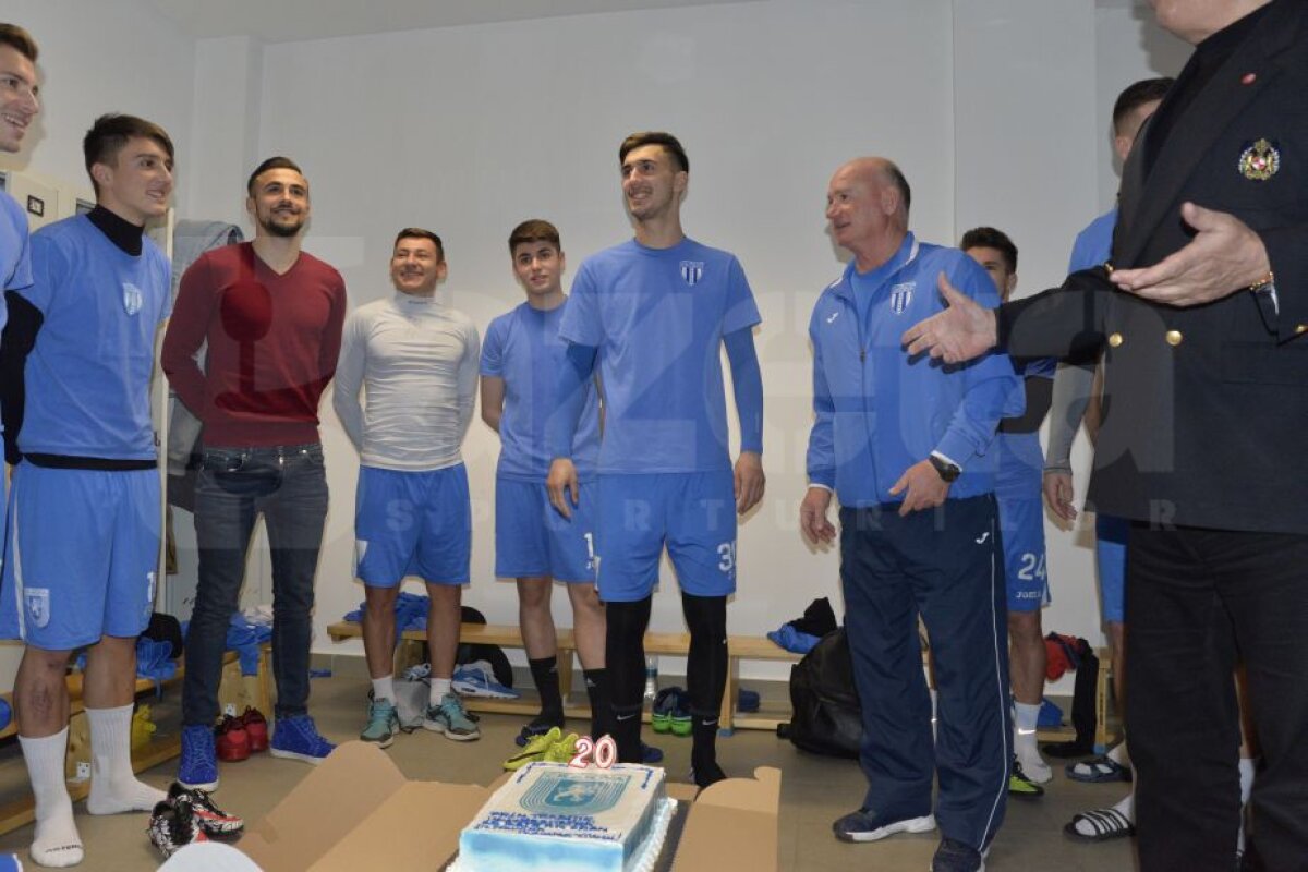 GALERIE FOTO Andrei Ivan a împlinit azi 20 de ani. Ce planuri are la Craiova » Cine a fost azi la reunire