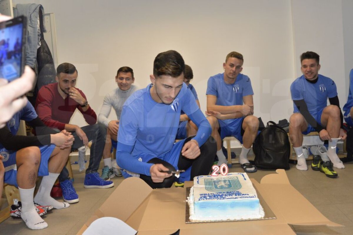 GALERIE FOTO Andrei Ivan a împlinit azi 20 de ani. Ce planuri are la Craiova » Cine a fost azi la reunire