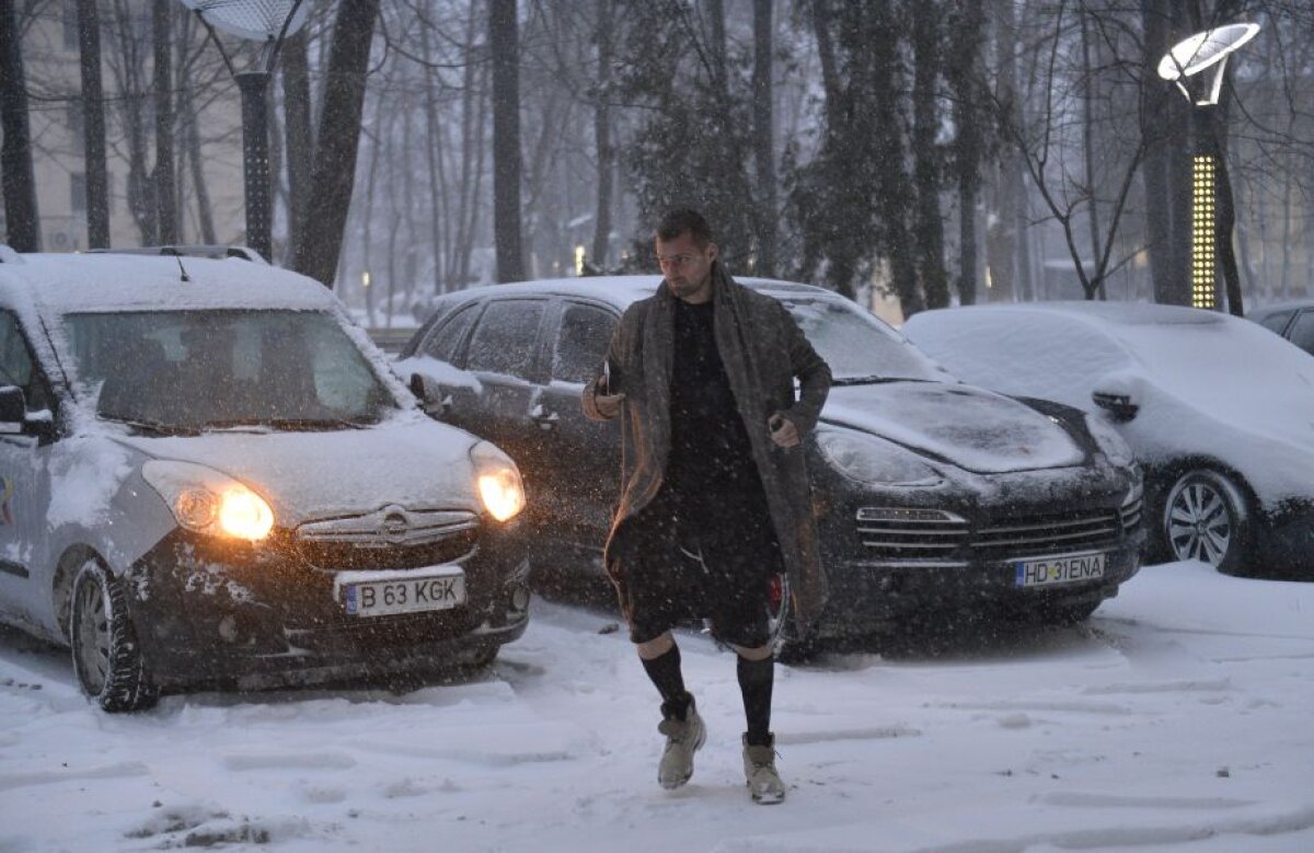 GALERIE FOTO Gabi Tamaș a "comis-o" din nou » Cum s-a prezentat astăzi la vizita medicală