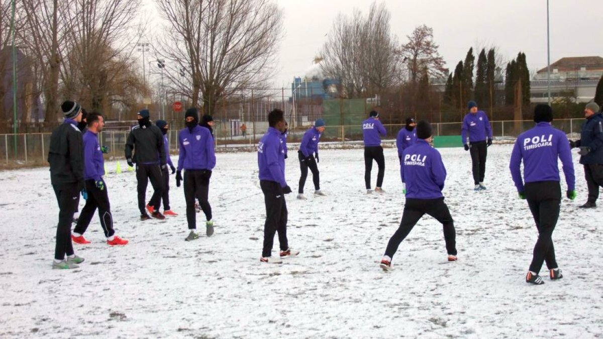 FOTO Reunire ”congelată” la ACS Poli » Neaga e aproape să aducă un fost jucător al Stelei