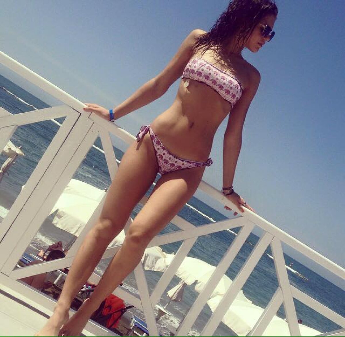 FOTO Autogol Higuain » Atacantul lui Juve i-a solicitat unei spadasine de 18 ani ”o fotografie cu posteriorul”. Replica tinerei