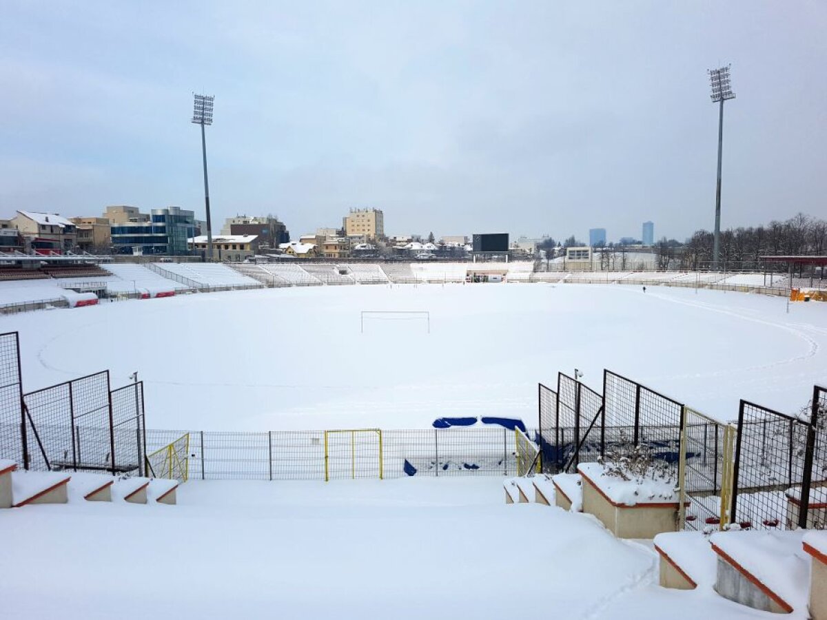 EXCLUSIV VIDEO+FOTO "Sunt copii. Cu multe sănii, De pe coastă vin ţipând" :D » Arena Națională, ca-n "Iarna pe uliță": cel mai scump stadion al țării a devenit pârtie de săniuș! Imagini antologice surprinse azi pe arenele din Capitală