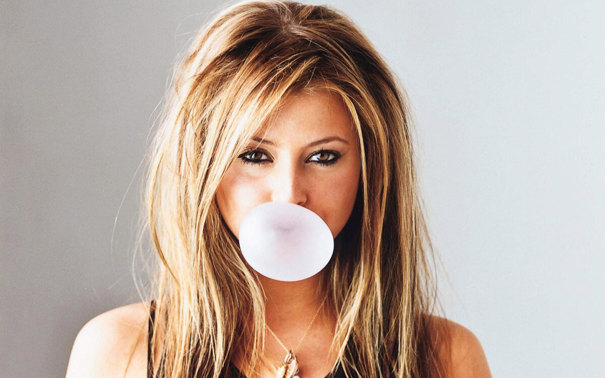 FOTO Știe cum să tragă: feblețea Australiei e expertă în kickboxing!