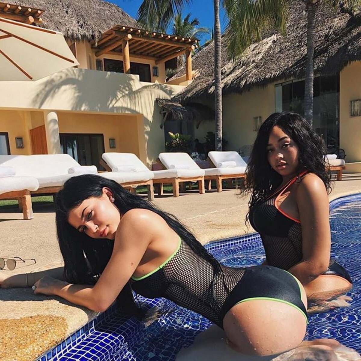 FOTO » Cele mai hot imagini de pe Facebook! Kylie Jenner face senzație