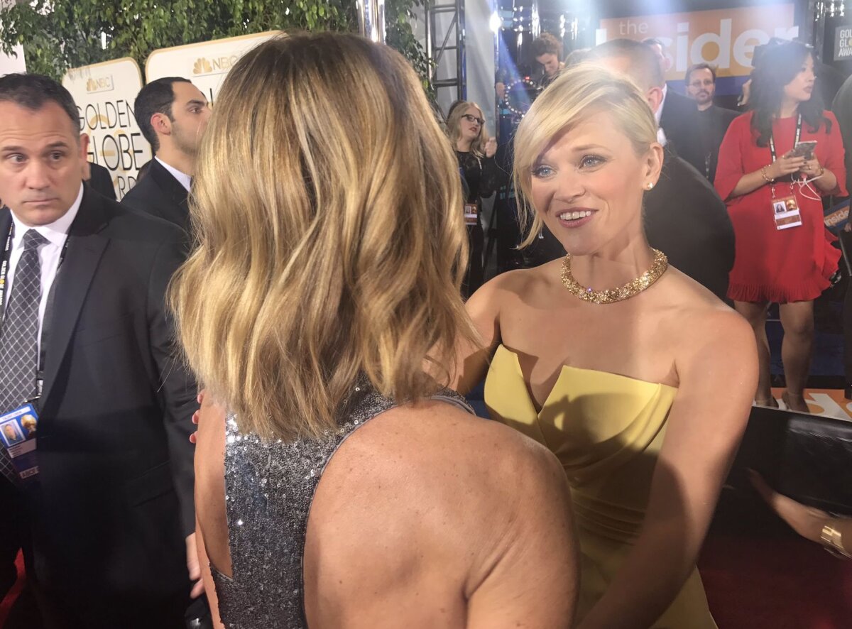 O vedetă printre vedete » Nadia Comăneci a fost în centrul atenției la Globurile de Aur