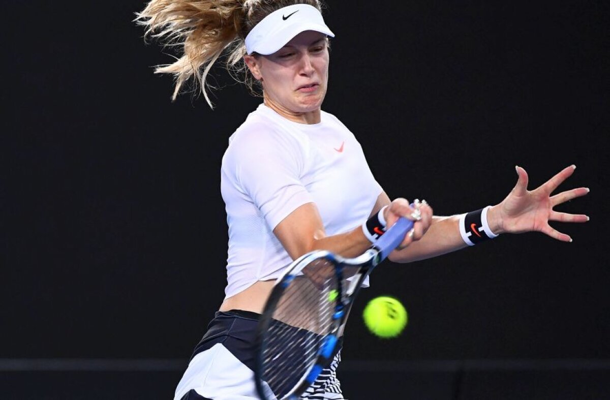 GALERIE FOTO Cea mai sexy apariție de la Australian Open! Bourchard i-a înnebunit pe fani în primul meci » Calificare lejeră în turul II