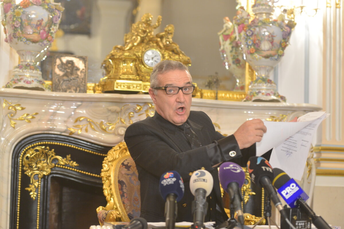  Conferință incendiară » Becali a anunțat care e noul nume al Stelei! "L-am înregistrat deja" » Atac la șefii CSA: "Am dat 10 milioane în 3 ani"